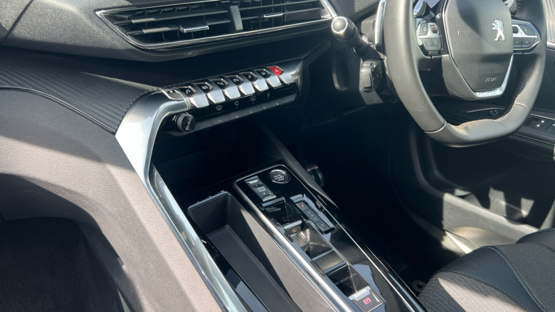 Peugeot 3008 1.6 Hybrid 180 Allure 5dr e-EAT8 Estate